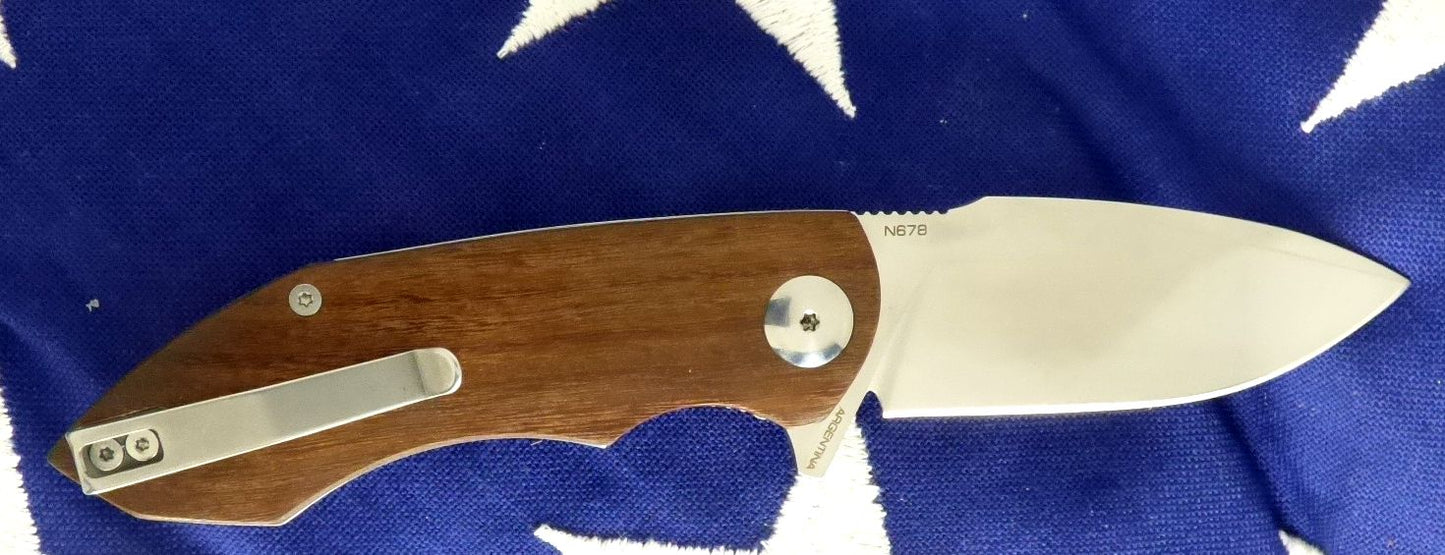 Boker Linerlock kneeling soldier